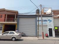 Renta o venta de bodega con local en Boulevard Los Reyes, Irapuato