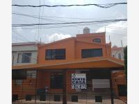 CASA EN VENTA CON VIGILANCIA LAS 24 HRS