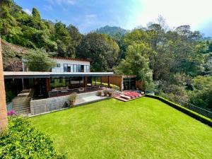 Casa en venta en Santa María Ahuacatlan, Valle de Bravo, México Casa en venta en Santa María Ahuacatlan, Valle de Bravo, México