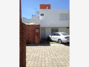 Casa en renta en Zayolan II, Cuautlancingo, Puebla Casa en renta en Zayolan II, Cuautlancingo, Puebla