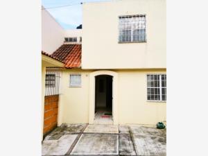 Casa en venta en Santa Maria Totoltepec, Toluca, México Casa en venta en Santa Maria Totoltepec, Toluca, México