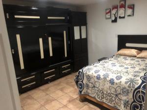 Casa en venta en La Polvorilla, Iztapalapa, Ciudad de México