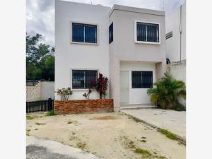 Casa en renta en Gran San Pedro Cholul, Mérida, Yucatán Casa en renta en Gran San Pedro Cholul, Mérida, Yucatán