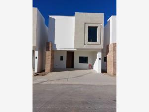 Casa en venta en Residencial Senderos, Torreón, Coahuila de Zaragoza