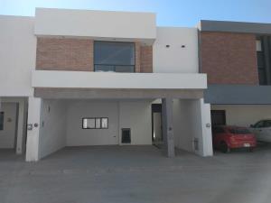 Casa en venta en Residencial Palma Real, Torreón, Coahuila de Zaragoza