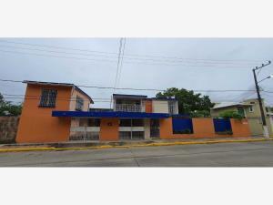 Casa en venta en Del Maestro, Minatitlán, Veracruz de Ignacio de la Llave