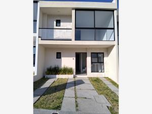 Casa en venta en Capital Sur, El Marqués, Querétaro Casa en venta en Capital Sur, El Marqués, Querétaro