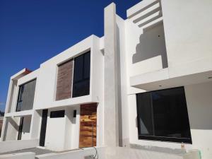 Casa en venta en Bosque Monarca, Morelia, Michoacán de Ocampo