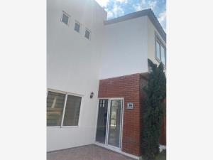 Casa en renta en Residencial Lago Esmeralda, Atizapán de Zaragoza, México