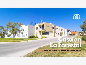 Casa en venta en La Forestal, Lagos de Moreno, Jalisco