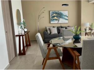 Casa en venta en Valle de Santa Mónica, Tlalnepantla de Baz, México Casa en venta en Valle de Santa Mónica, Tlalnepantla de Baz, México