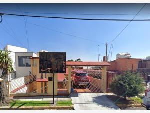 Casa en venta en Ciudad Brisa, Naucalpan de Juárez, México