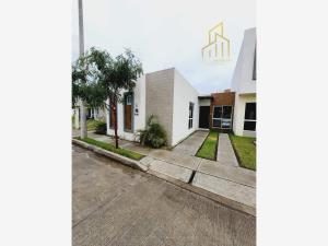 Casa en venta en Lagos de Puente Moreno, Medellín de Bravo, Veracruz de Ignacio de la Llave