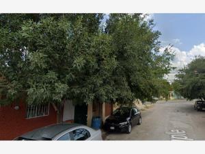 Casa en remate en Los Bosques, Monclova, Coahuila de Zaragoza