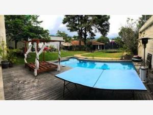 Casa en venta en Tzompantle Norte, Cuernavaca, Morelos