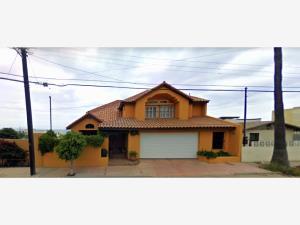 Casa en venta en Playas de Tijuana Sección Costa Azul, Tijuana, Baja California