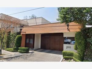 Casa en venta en Tlalpan Centro, Tlalpan, Ciudad de México