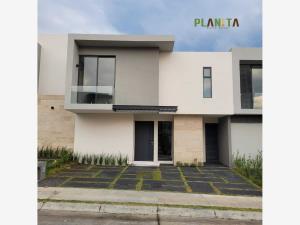 Casa en venta en Rincón de la Montaña, Morelia, Michoacán de Ocampo
