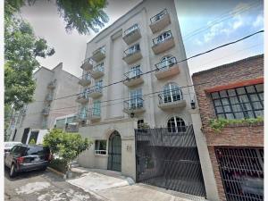 Departamento en remate en General Manuel Ávila Camacho, Naucalpan de Juárez, México