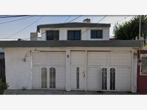 Casa en venta en Izcalli Jardines, Ecatepec de Morelos, México