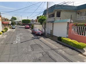 Casa en venta en Prados del Rosario, Azcapotzalco, Ciudad de México Casa en venta en Prados del Rosario, Azcapotzalco, Ciudad de México