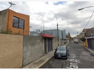 Casa en venta en San Lorenzo la Cebada, Xochimilco, Ciudad de México Casa en venta en San Lorenzo la Cebada, Xochimilco, Ciudad de México