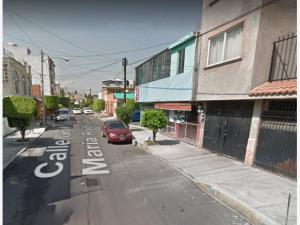 Casa en venta en Constitucion de 1917, Iztapalapa, Ciudad de México