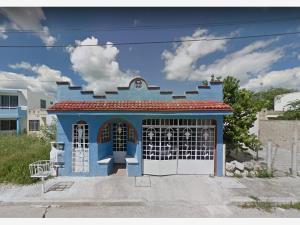 Casa en venta en Paseos de Opichen, Mérida, Yucatán