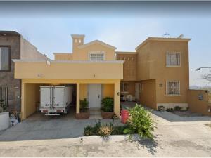 Casa en venta en Cumbre Alta, Monterrey, Nuevo León
