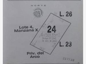Terreno en venta en Bosque Real, Huixquilucan, México