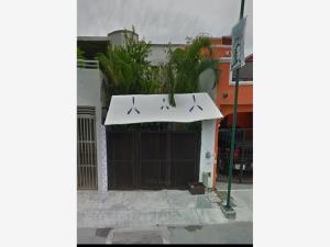 Casa en venta en Playa Uvero, Othón P. Blanco, Quintana Roo