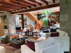 Casa en venta en Paseo de las Lomas, Álvaro Obregón, Ciudad de México Casa en venta en Paseo de las Lomas, Álvaro Obregón, Ciudad de México