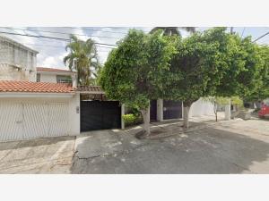 Casa en venta en El Retiro, Tuxtla Gutiérrez, Chiapas