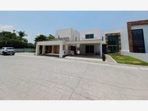 Casa en venta en Centro Jiutepec, Jiutepec, Morelos