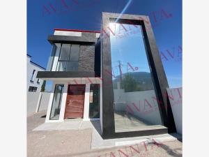 Casa en venta en Granjas Banthí Sección Solares, San Juan del Río, Querétaro