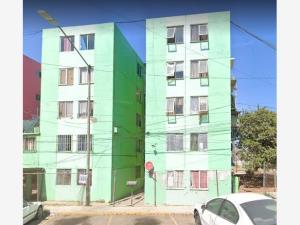 Departamento en remate en Colinas del Alamar (Torres del Lago), Tijuana, Baja California
