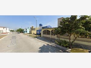 Casa en venta en 18 de Marzo, Ciudad Madero, Tamaulipas