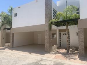 Casa en venta en Las Huertas, Lerdo, Durango Casa en venta en Las Huertas, Lerdo, Durango