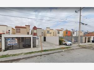Casa en remate en Villas de Alcalá, Ciénega de Flores, Nuevo León