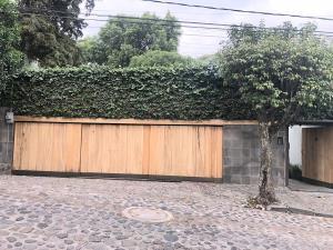 Progreso Tizapán, Casa con uso de suelo, en venta. Progreso Tizapán, Casa con uso de suelo, en venta.