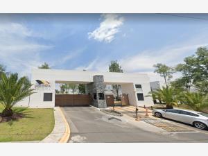 Casa en venta en Residencial Lago Esmeralda, Atizapán de Zaragoza, México