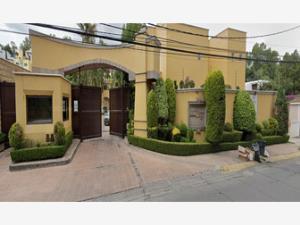 Casa en venta en Club de Golf Hacienda, Atizapán de Zaragoza, México