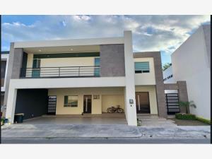 Casa en venta en La Joya Privada Residencial, Monterrey, Nuevo León Casa en venta en La Joya Privada Residencial, Monterrey, Nuevo León