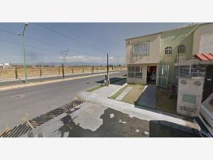 Casa en venta en Rinconada del Valle, Temoaya, México