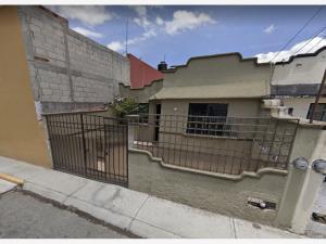 Casa en venta en Los Prismas, Pachuca de Soto, Hidalgo Casa en venta en Los Prismas, Pachuca de Soto, Hidalgo