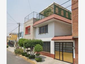 Casa en venta en Constitucion de 1917, Iztapalapa, Ciudad de México Casa en venta en Constitucion de 1917, Iztapalapa, Ciudad de México