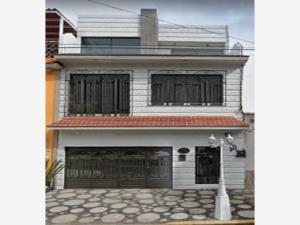 Casa en venta en Industrial, Gustavo A. Madero, Ciudad de México Casa en venta en Industrial, Gustavo A. Madero, Ciudad de México