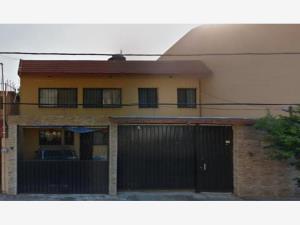 Casa en venta en Lomas Estrella, Iztapalapa, Ciudad de México Casa en venta en Lomas Estrella, Iztapalapa, Ciudad de México