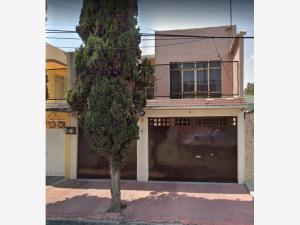 Casa en venta en Valle de Aragon, Nezahualcóyotl, México