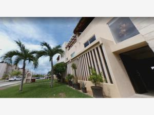 Casa en venta en Playa Diamante, Acapulco de Juárez, Guerrero